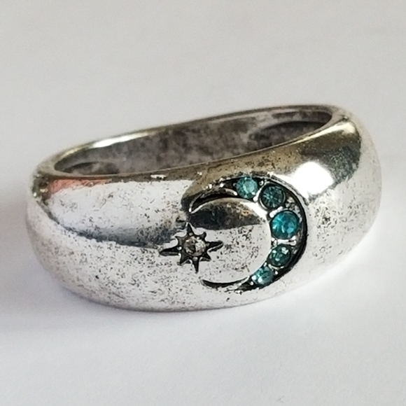 Relisted Mystical moon ring - crescent and star antiqued silver tone blue size 7 - Picture 6 of 13